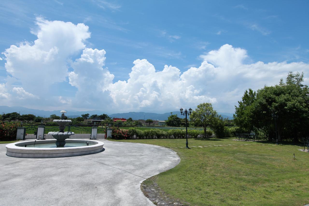 Apartament Sigma Castle Yilan Zewnętrze zdjęcie